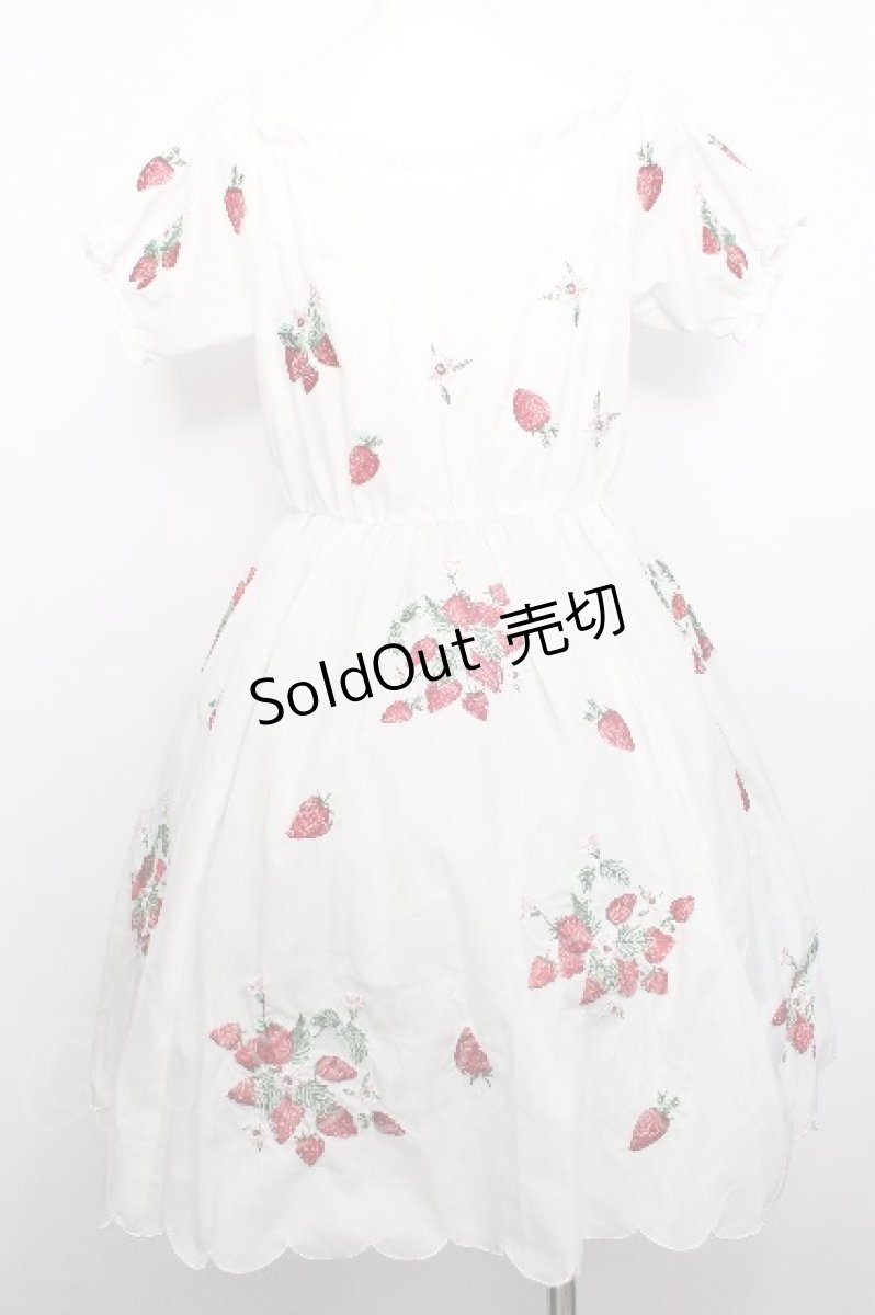 画像2: Ank Rouge / ストロベリー刺繍ワンピース  白 S-26-05-11-045-CA-OP-AS-ZS (2)