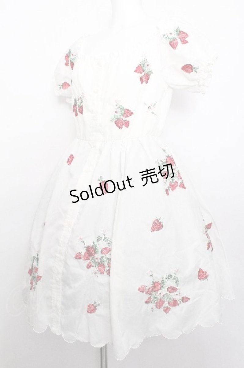 画像3: Ank Rouge / ストロベリー刺繍ワンピース  白 S-26-05-11-045-CA-OP-AS-ZS (3)