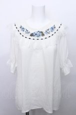 画像1: axes femme / 紫陽花刺繍ブラウス  白 S-26-05-12-015-AX-BL-HR-ZS (1)