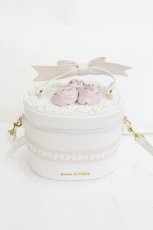 画像1: Maison de FLEUR / アニバーサリーケーキバッグ  白 S-26-05-15-007-LO-BG-AS-ZS (1)