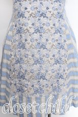 画像4: Jane Marple Dans Le Salon / 刺繍ストライプワンピース  サックスｘグレー S-26-05-17-020-JM-OP-AS-ZS (4)