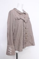 画像3: axes femme / フロントレース&ピンタックブラウス  ベージュ S-26-05-18-022-AX-BL-AS-ZS (3)