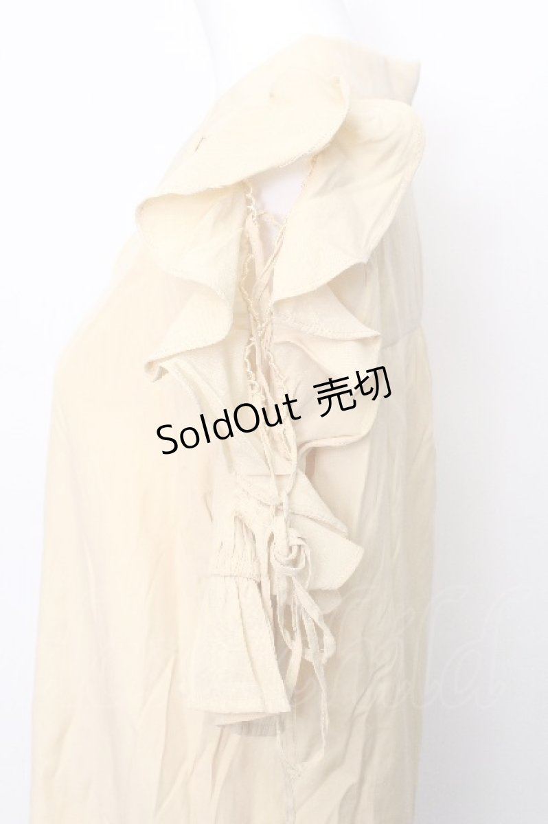 画像3: axes femme / レースアップフリル袖ブラウス  イエロー S-26-05-19-015-AX-BL-HR-ZS (3)