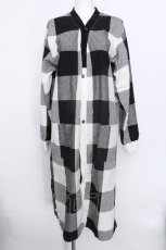 画像1: MILKBOY / ブロックチェックカーディガン  黒ｘ白 S-26-05-20-022-MB-TO-SZ-ZS (1)