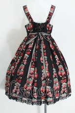 画像2: Angelic Pretty / Strawberry Dollジャンパースカート  黒 S-26-05-24-039-AP-OP-AS-ZS (2)