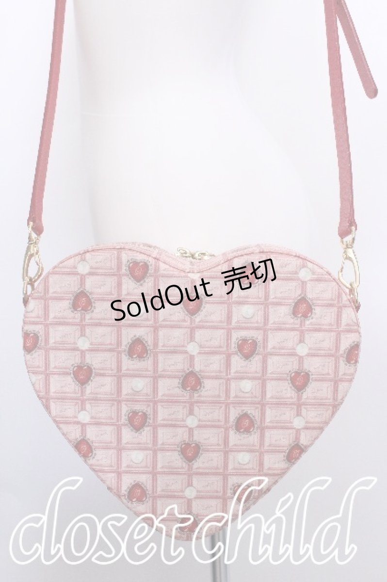 画像3: Q-pot. / ハートストロベリーチョコレートハートクロスボディーバッグ  ピンク S-26-05-25-023-QP-BG-HR-ZS (3)