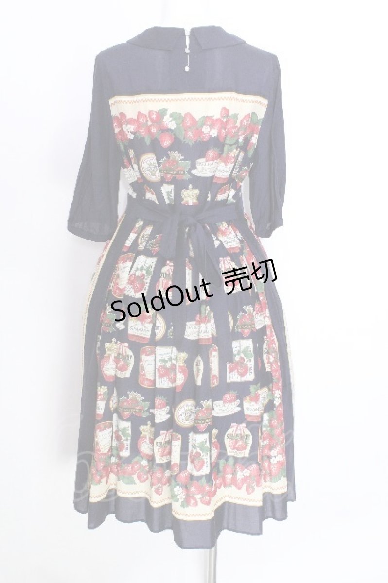 画像2: Jane Marple / Strawberry label scarfのタブリエドレス  ネイビー S-26-05-27-016-JM-OP-HR-ZS (2)