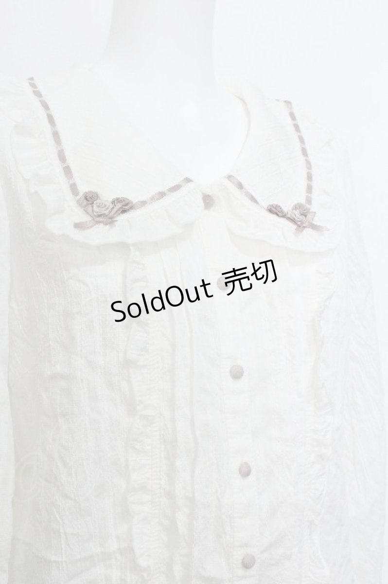 画像4: axes femme POETIQUE / ローズデザインフリルブラウス  オフ S-26-05-29-034-AX-BL-HR-ZS (4)