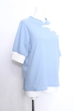 画像2: axes femme / チャイナ釦バイカラープルオーバー  サックス S-26-05-29-038-AX-TO-HR-ZS (2)