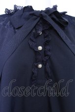 画像4: axes femme / ガーベラ刺繍ボリューム袖ブラウス  ネイビー S-26-05-29-039-AX-BL-HR-ZS (4)