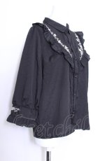 画像2: axes femme / バラ刺繍ヨーク切替七分袖ブラウス  黒 S-26-05-29-042-AX-BL-HR-ZS (2)