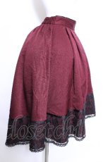 画像3: axes femme / 薔薇刺繍バイカラースカート  ワイン S-26-05-29-065-AX-SK-HR-ZS (3)