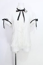 画像1: PEACE NOW / 立ち襟半袖ブラウス  白ｘ黒 S-26-05-29-027-PU-BL-HR-ZS (1)
