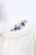 画像3: axes femme POETIQUE / ヴァンダンジュ刺繍ブラウス  オフ S-26-05-30-007-AX-BL-AS-ZS (3)
