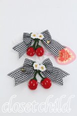 画像1: BABY,THE STARS SHINE BRIGHT / ゆらゆらいちごのHappy Berry Presentお袖とめ  白ｘ黒 S-26-06-03-001-BA-AC-AS-ZS (1)