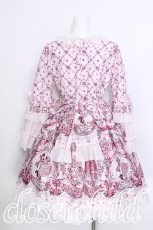画像2: BABY,THE STARS SHINE BRIGHT / Cinderella きらめく魔法の舞踏会 柄ワンピース  ピンク S-26-06-03-037-BA-OP-AS-ZS (2)