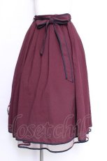 画像1: axes femme POETIQUE / パイピングバックフリルスカート  ワイン S-26-06-03-1057-AX-SK-HR-ZS (1)