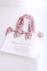 画像2: Maison de FLEUR / ジャカードリボンフリルスクエアトートSバッグ  白ｘピンク S-26-06-04-015-LO-BG-HR-ZS (2)