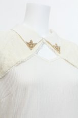 画像4: axes femme / チェーン付カットアウトプルオーバー  オフ S-26-06-05-006-AX-TO-AS-ZS (4)