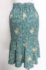 画像2: axes femme POETIQUE / 花柄プリントスカート  グリーン S-26-06-07-050-AX-SK-HR-ZS (2)