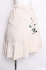 画像1: PINK HOUSE / うさぎ刺繍入りデニムスカート  アイボリー S-26-06-11-053-LO-SK-HR-ZS (1)
