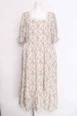 画像1: m petit by misako / TT*AOKトワルドワンピース M ベージュ S-26-06-12-042-LO-OP-HR-ZS (1)