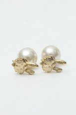 画像1: Franche Lippee / うさぎパール ピアス  白ｘゴールド S-26-06-17-013-LO-AC-HR-ZS (1)