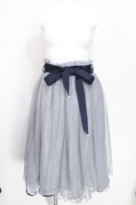 画像1: axes femme POETIQUE / パール付リボンチュールスカート  サックス S-26-06-18-048-AX-SK-AS-ZS (1)