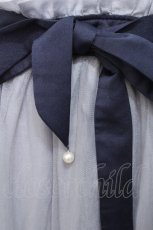 画像4: axes femme POETIQUE / パール付リボンチュールスカート  サックス S-26-06-18-048-AX-SK-AS-ZS (4)