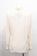 画像2: axes femme / ラッフル使いフリルブラウス  オフ S-26-06-18-009-AX-BL-HR-ZS (2)