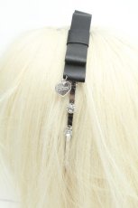 画像3: pium / ハートビジューリボンカチューシャ  シルバーｘ黒 S-26-06-19-008-LO-AC-AS-ZS (3)