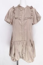 画像1: axes femme POETIQUE / バルーンデザインフリルチュニ  ベージュ S-26-06-26-033-AX-OP-AS-ZS (1)