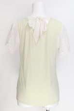 画像2: axes femme / バックシフォンリボンレーススリーブTシャツ  オフｘグリーン S-26-06-29-006-AX-TO-HR-ZS (2)