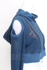画像3: Ozz Croce / 刺繍入り肩開きショートパーカー  ブルー S-26-06-29-009-OO-TO-HR-ZS (3)