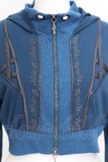 画像4: Ozz Croce / 刺繍入り肩開きショートパーカー  ブルー S-26-06-29-009-OO-TO-HR-ZS (4)