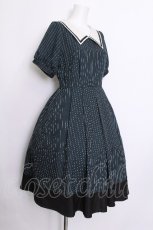 画像2: axes femme / タイ付き×セーラー襟ワンピース  グリーン S-26-07-04-048-AX-OP-AS-ZS (2)