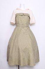 画像1: axes femme / レイヤード風パーカーワンピース  グリーンｘオフ S-26-07-05-040-AX-OP-HR-ZS (1)
