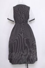 画像2: axes femme / 夜空刺繍襟ドッキングワンピース  黒ｘ白 S-26-07-05-048-AX-OP-HR-ZS (2)