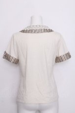 画像2: axes femme / 襟レジメン刺繍シャツ  アイボリー S-26-07-05-016-AX-TS-HR-ZS (2)