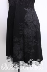 画像3: Ozz oneste / プリントカップ付きホルターキャミソール  黒 S-26-07-08-016-OO-BL-HR-ZS (3)