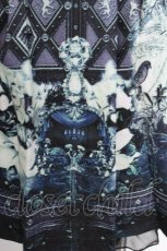 画像4: Ozz oneste / プリント重ね着風ジャンパースカート  黒ｘブルー S-26-07-09-044-OO-OP-HR-ZS (4)