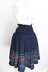 画像3: Ozz oneste / ウエストシャーリング刺繍プリーツスカート  紺 S-26-07-11-048-OO-SK-HR-ZS (3)