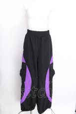 画像1: NieR Clothing / バイカラーパンツ  黒ｘ紫 S-26-07-11-058-PU-PA-AS-ZS (1)