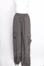 画像1: NieR Clothing / プリントカーゴパンツ  グレー S-26-07-11-060-PU-PA-AS-ZS (1)