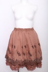 画像1: axes femme / 薔薇刺繍入りスカート  ベージュ S-26-07-14-056-AX-SK-HR-ZS (1)