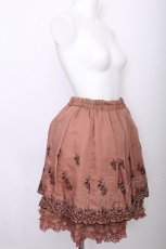 画像3: axes femme / 薔薇刺繍入りスカート  ベージュ S-26-07-14-056-AX-SK-HR-ZS (3)