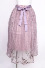 画像1: axes femme / リリー柄チュール刺繍スカート  ラベンダー S-26-07-16-052-AX-SK-AS-ZS (1)