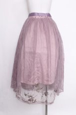 画像3: axes femme / リリー柄チュール刺繍スカート  ラベンダー S-26-07-16-052-AX-SK-AS-ZS (3)