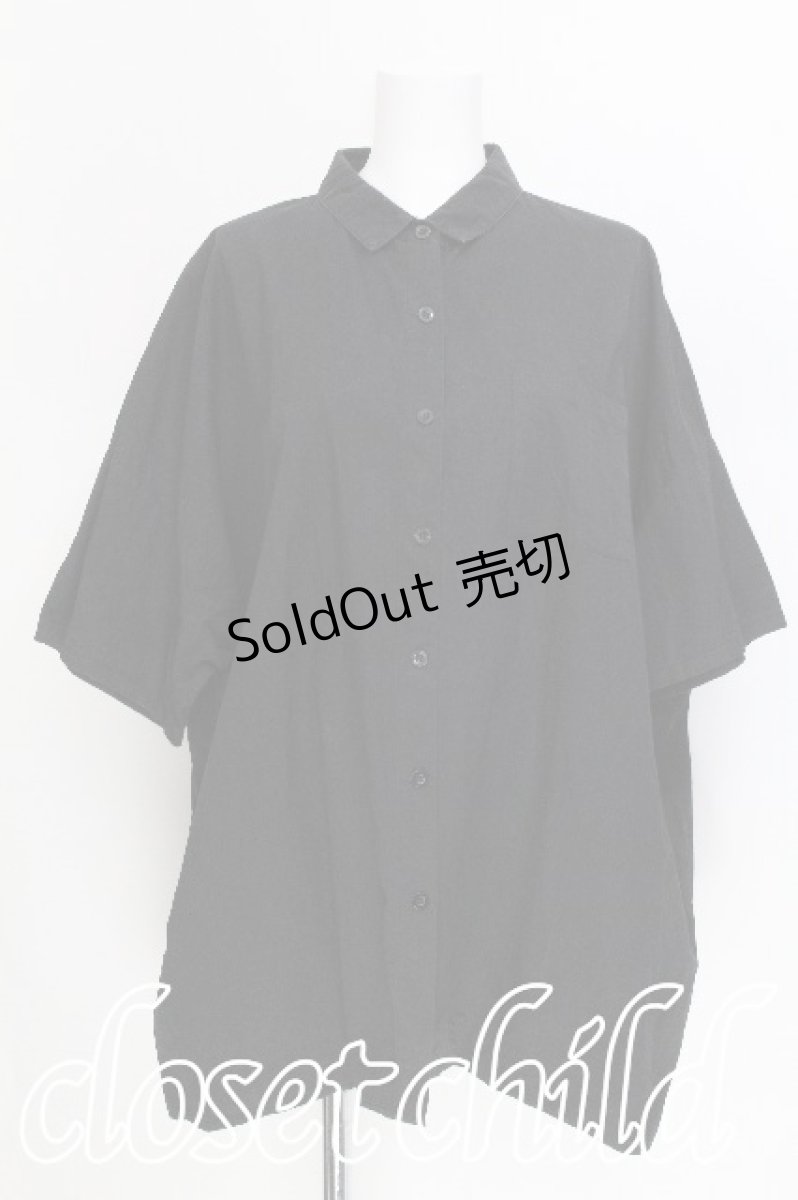 画像1: KRY CLOTHING / バック刺繍半袖シャツ  黒 S-26-07-19-004-PU-BL-HR-ZS (1)