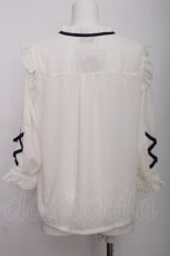 画像3: axes femme POETIQUE / ローズ刺繍レースアップブラウス  オフ S-26-07-21-004-AX-BL-AS-ZS (3)